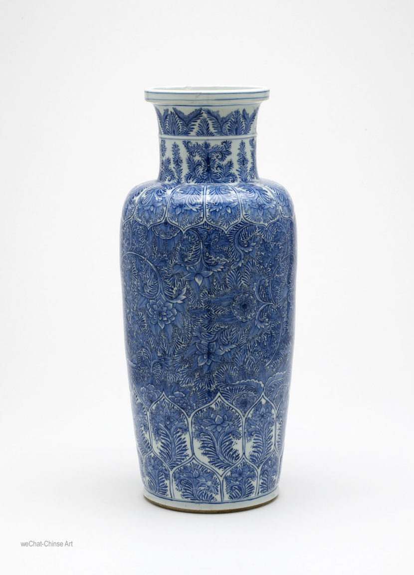 Kangxi vase with dense vine decorations